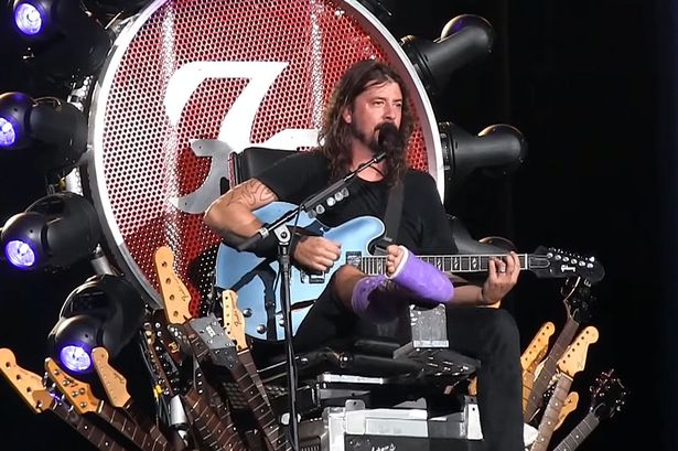 Dave Grohl rock throne
